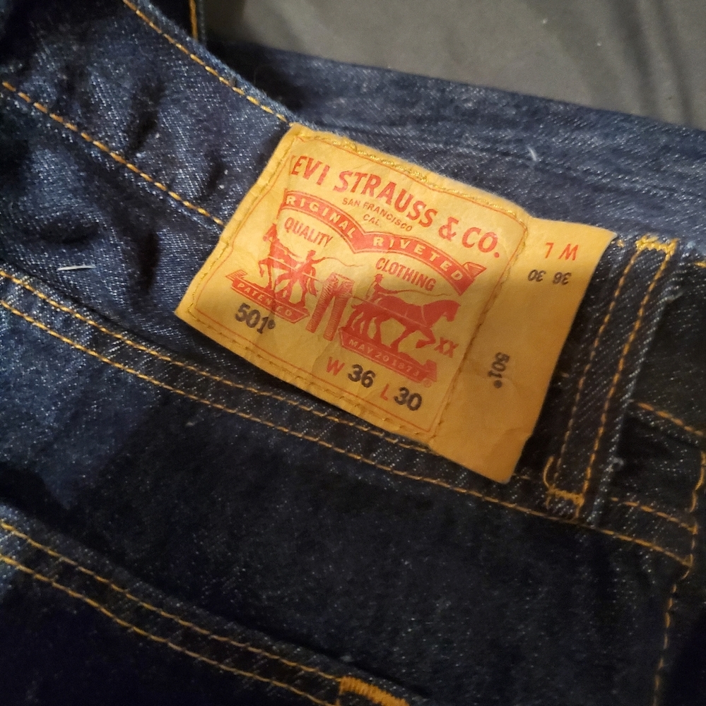 Levi's Men's 501 Original Regular Straight Leg Jeans 36×30 - Picture 5 of 5